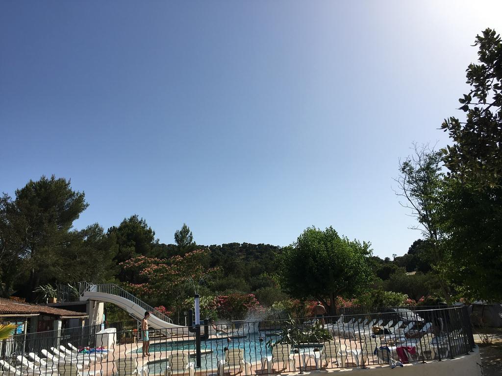 Camping Lou Cabasson Bormes-les-Mimosas Exterior foto